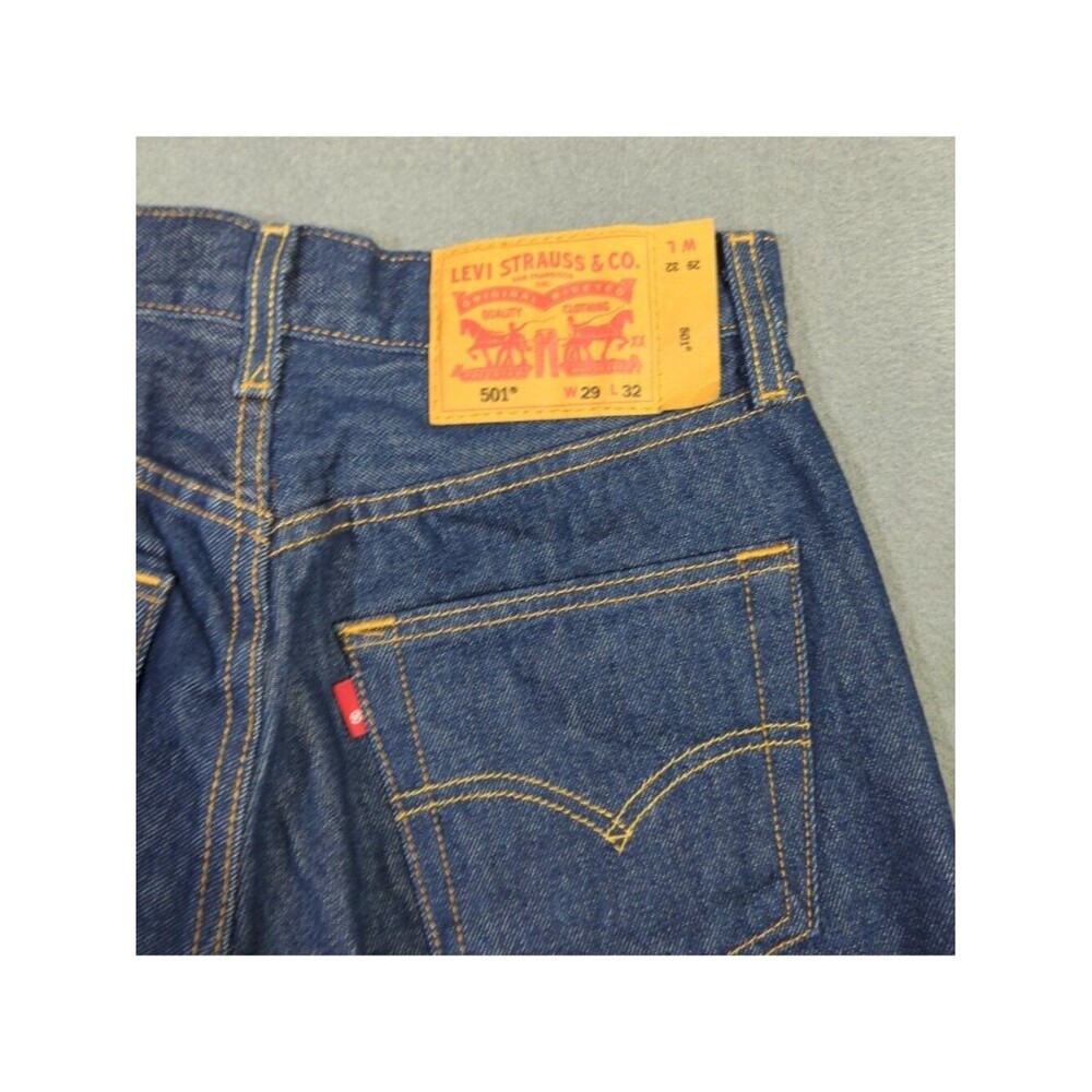 Levi's Jeans Men's 29x32 Fits 28x30 Dark Blue 501 Straight Button Fly Denim